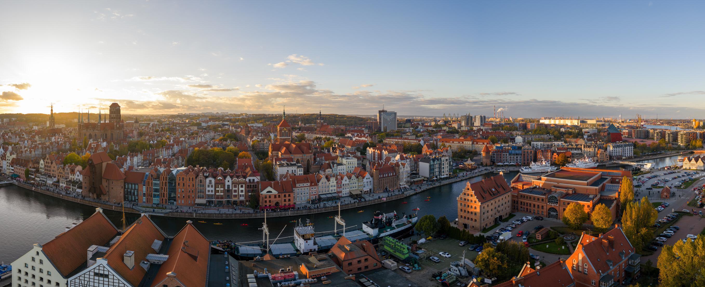 Poland country image